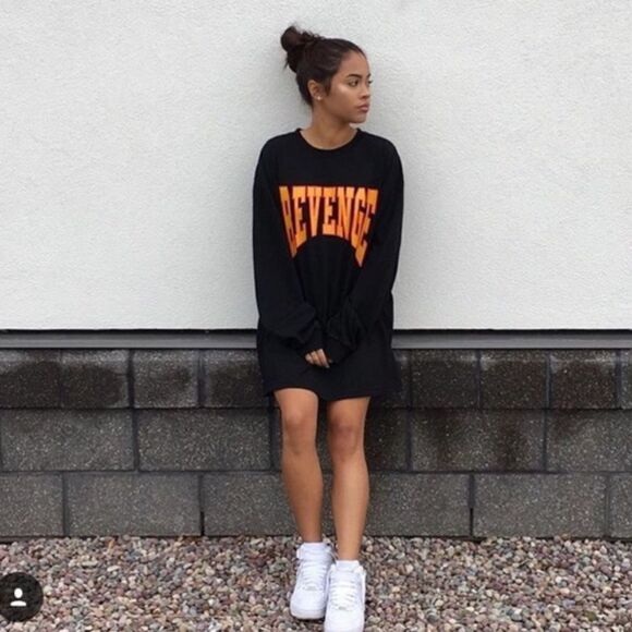 Gray Long Sleeve Dress - Picture 3 of 4